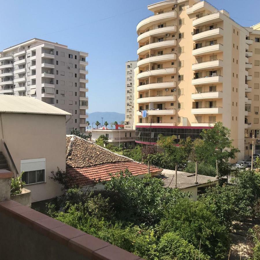Iljazi'S Apartaments Vlorë Exterior foto